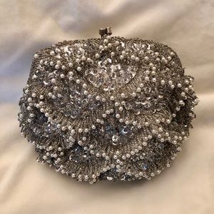 SOLD‼️Sarco Bag beaded evening bag